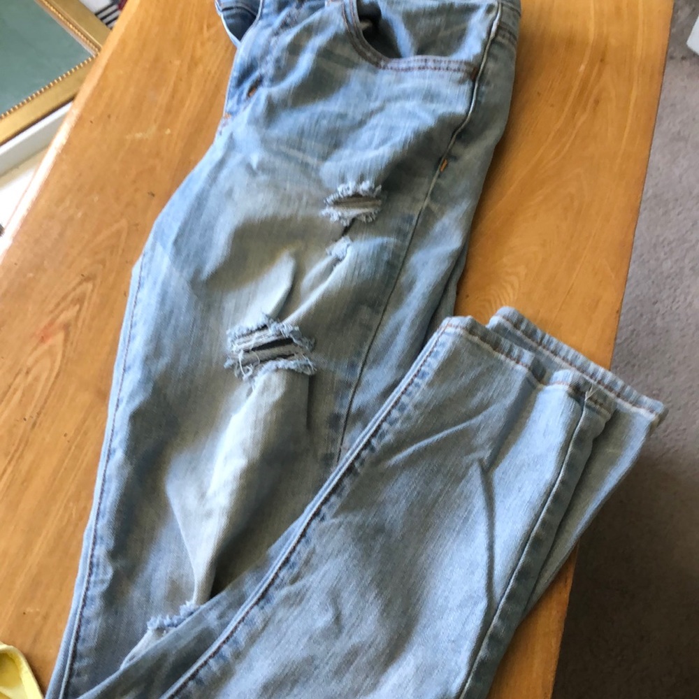 Light wash jeans